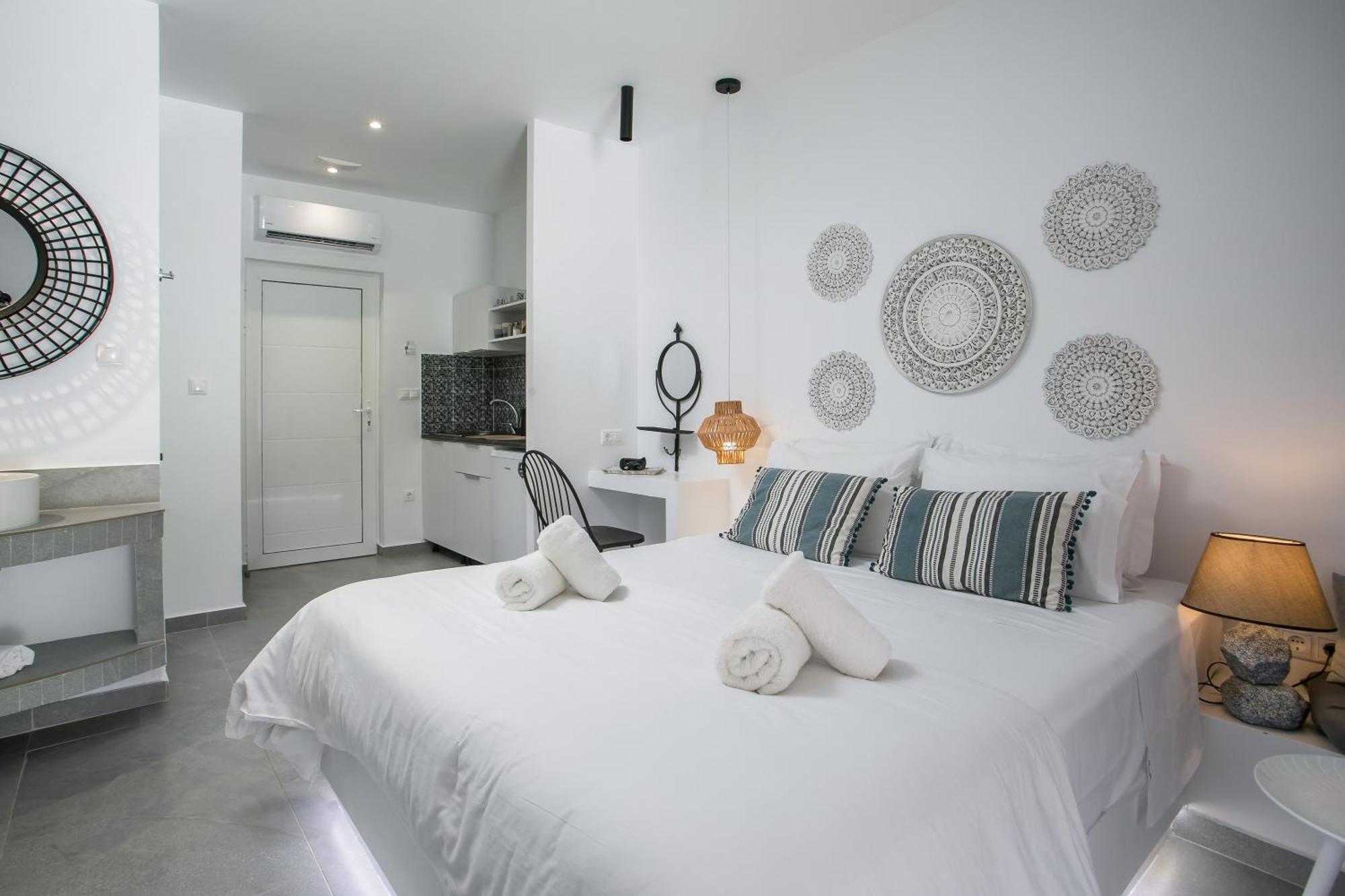 Calma Luxury &